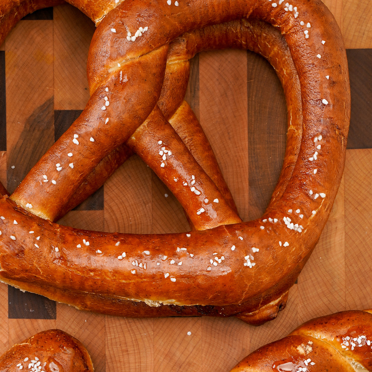Twisted Party Soft Pretzel Box