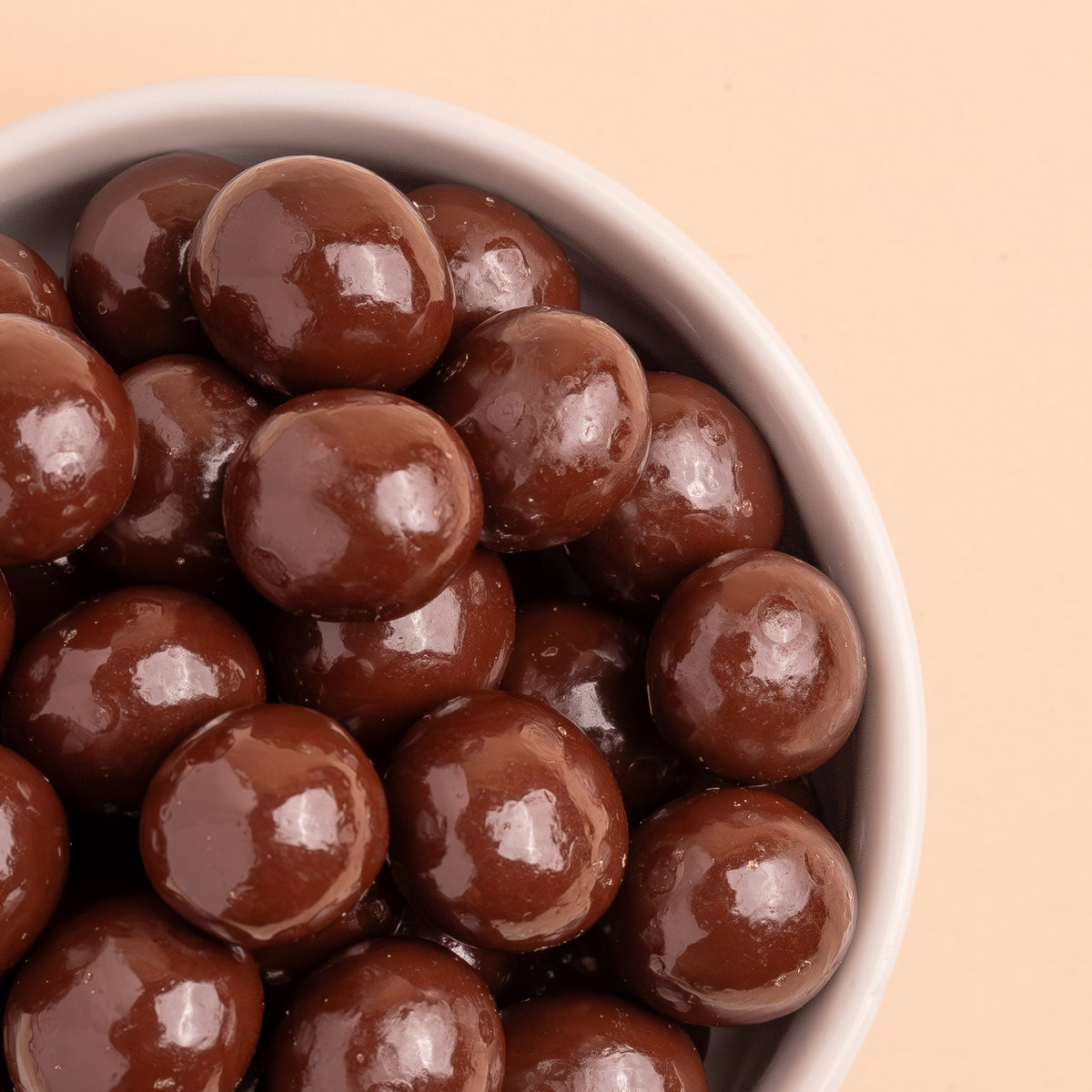 Dark Chocolate Pretzel Gems™