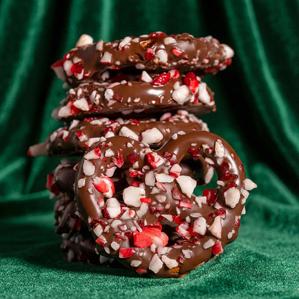 Winter Wonderland Fudge Pretzels