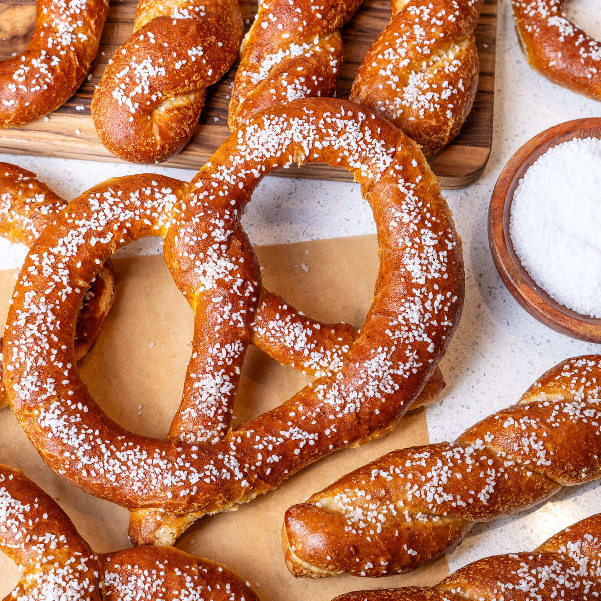 Twisted Party Soft Pretzel Box –