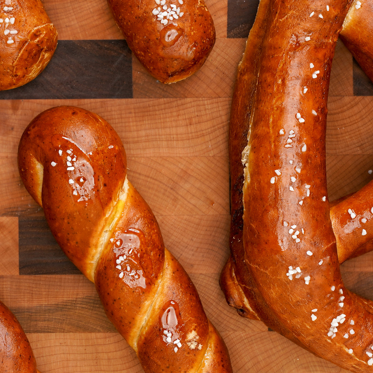 Twisted Party Soft Pretzel Box